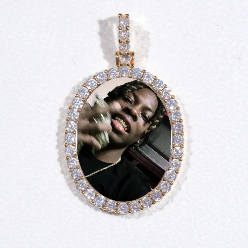 3D Oval Custom Picture Pendant