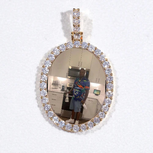 3D Oval Custom Picture Pendant