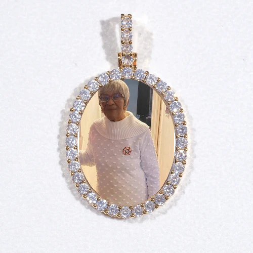 3D Oval Custom Picture Pendant