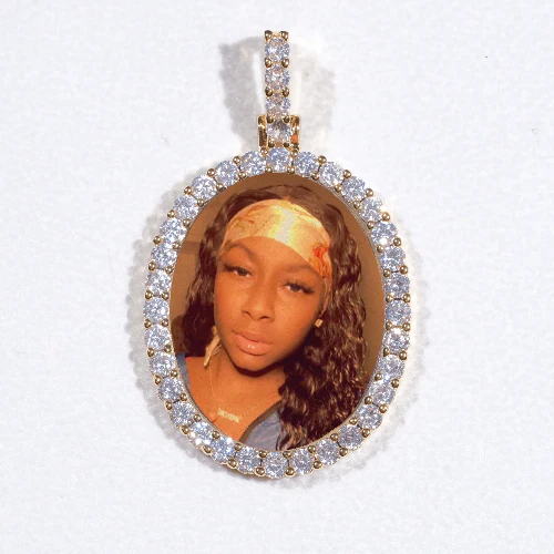 3D Oval Custom Picture Pendant
