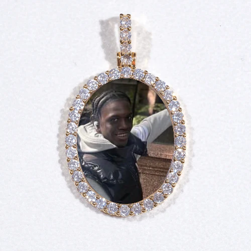 3D Oval Custom Picture Pendant