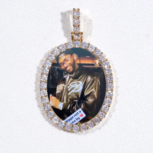 3D Oval Custom Picture Pendant