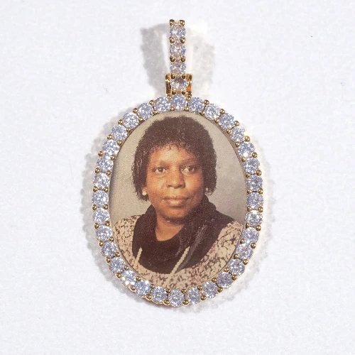 3D Oval Custom Picture Pendant