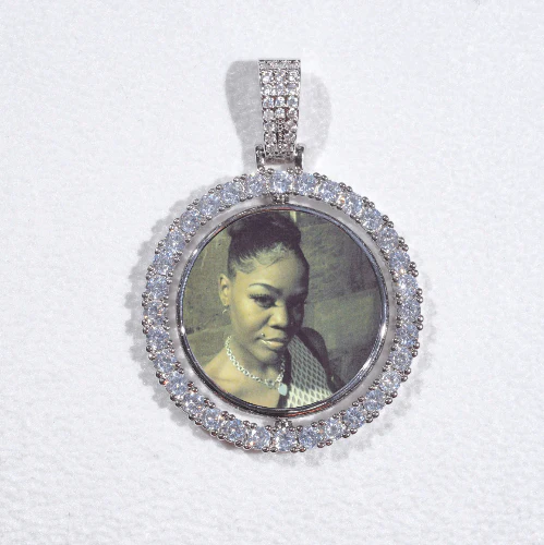 3D Spinning 2-Faced Custom Picture Pendant