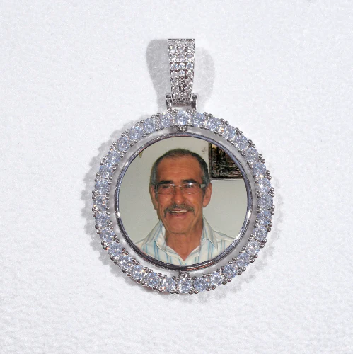 3D Spinning 2-Faced Custom Picture Pendant