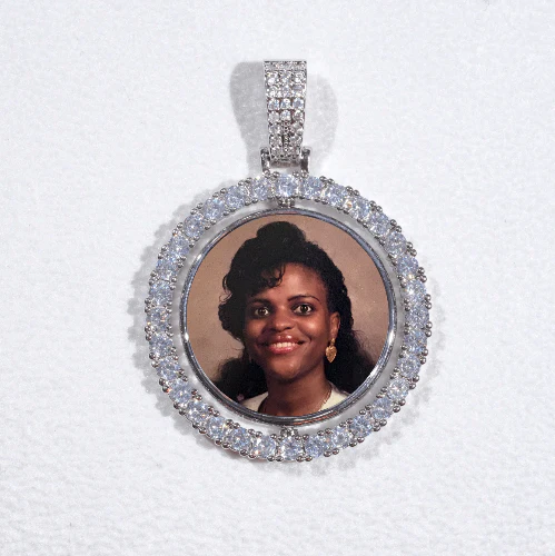 3D Spinning 2-Faced Custom Picture Pendant