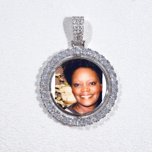 3D Spinning 2-Faced Custom Picture Pendant