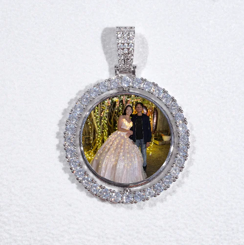 3D Spinning 2-Faced Custom Picture Pendant