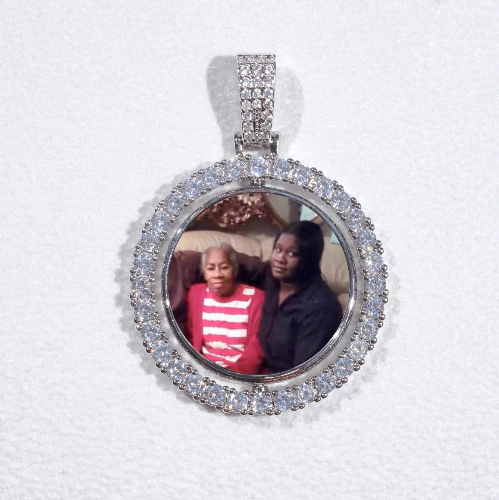 3D Spinning 2-Faced Custom Picture Pendant