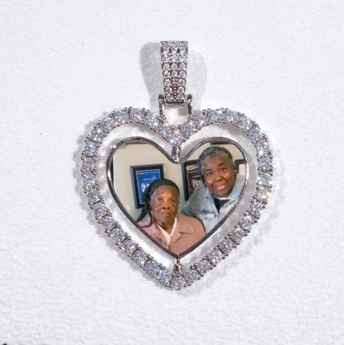 3D Spinning 2-Faced Heart Custom Picture Pendant