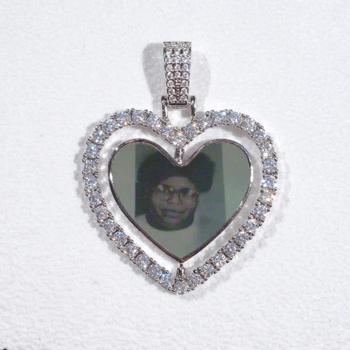 3D Spinning 2-Faced Heart Custom Picture Pendant
