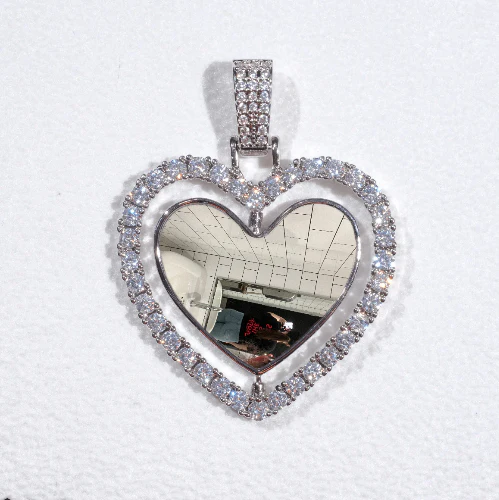 3D Spinning 2-Faced Heart Custom Picture Pendant