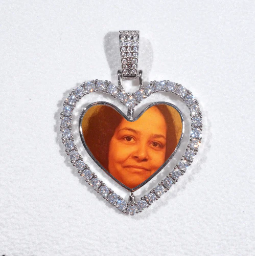 3D Spinning 2-Faced Heart Custom Picture Pendant