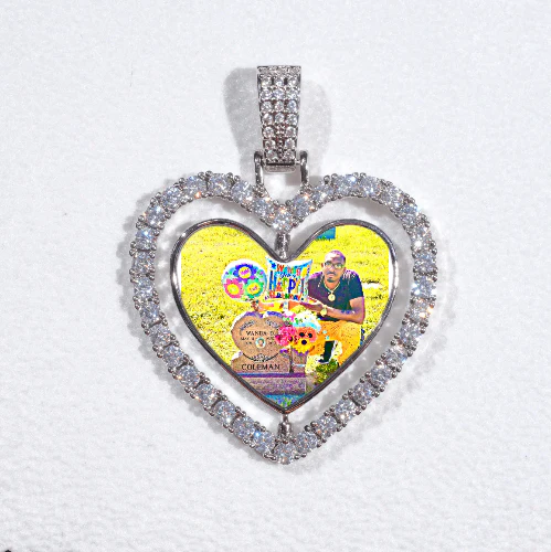 3D Spinning 2-Faced Heart Custom Picture Pendant