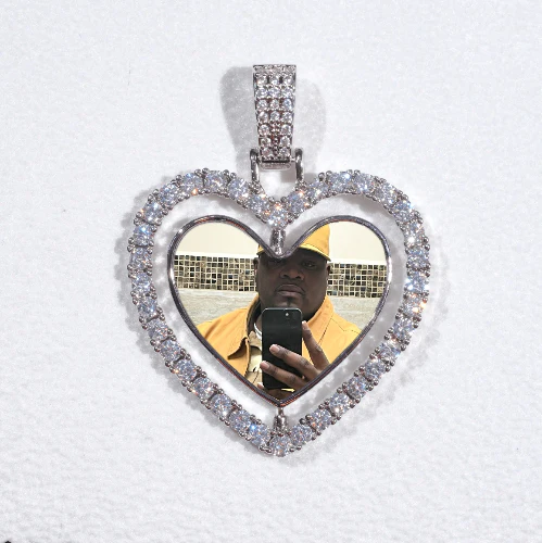 3D Spinning 2-Faced Heart Custom Picture Pendant