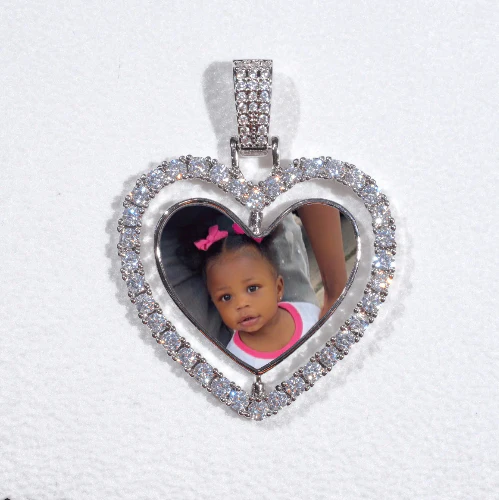 3D Spinning 2-Faced Heart Custom Picture Pendant