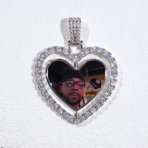 3D Spinning 2-Faced Heart Custom Picture Pendant