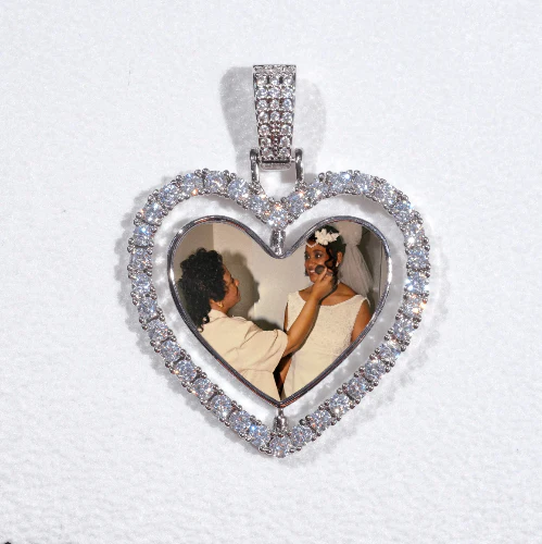 3D Spinning 2-Faced Heart Custom Picture Pendant