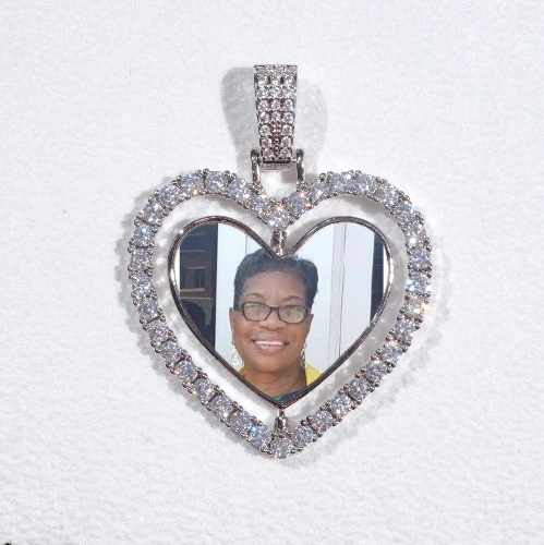 3D Spinning 2-Faced Heart Custom Picture Pendant