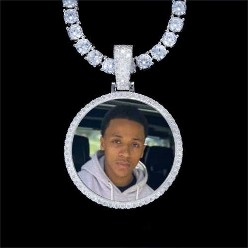 925S & VVS Moissanite 3D Circle Custom Picture Pendant