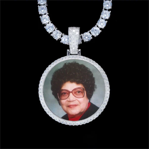 925S & VVS Moissanite 3D Circle Custom Picture Pendant