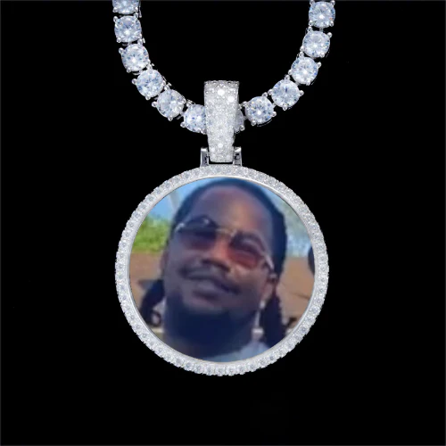 925S & VVS Moissanite 3D Circle Custom Picture Pendant