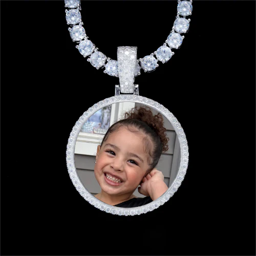 925S & VVS Moissanite 3D Circle Custom Picture Pendant