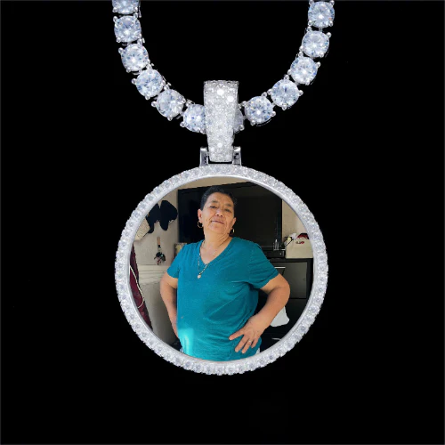 925S & VVS Moissanite 3D Circle Custom Picture Pendant