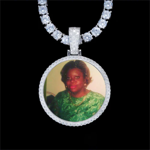 925S & VVS Moissanite 3D Circle Custom Picture Pendant