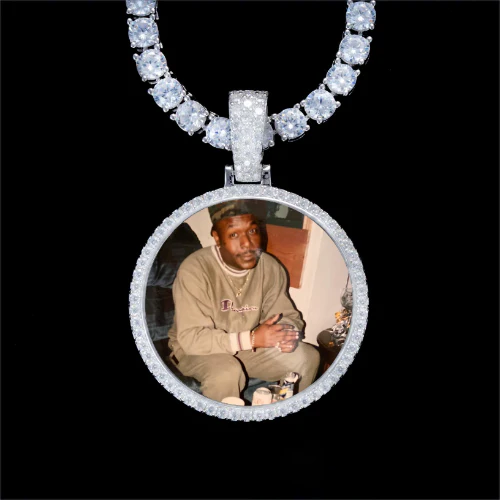 925S & VVS Moissanite 3D Circle Custom Picture Pendant
