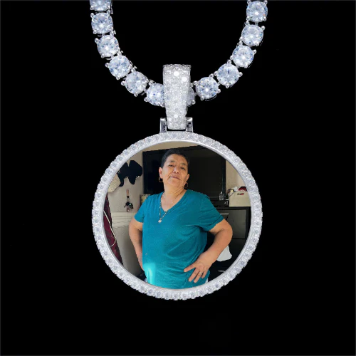 925S & VVS Moissanite 3D Circle Custom Picture Pendant