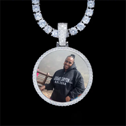 925S & VVS Moissanite 3D Circle Custom Picture Pendant