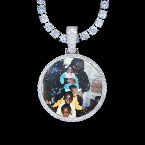 925S & VVS Moissanite 3D Circle Custom Picture Pendant