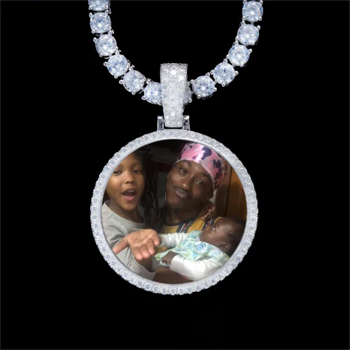 925S & VVS Moissanite 3D Circle Custom Picture Pendant