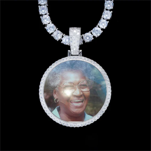 925S & VVS Moissanite 3D Circle Custom Picture Pendant