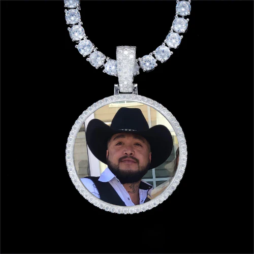 925S & VVS Moissanite 3D Circle Custom Picture Pendant