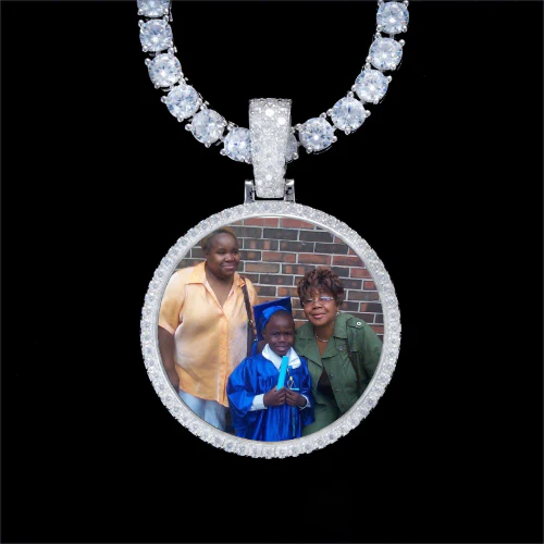 925S & VVS Moissanite 3D Circle Custom Picture Pendant