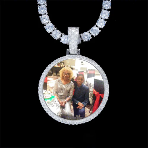 925S & VVS Moissanite 3D Circle Custom Picture Pendant