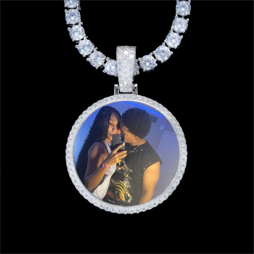 925S & VVS Moissanite 3D Circle Custom Picture Pendant
