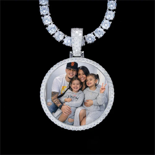 925S & VVS Moissanite 3D Circle Custom Picture Pendant