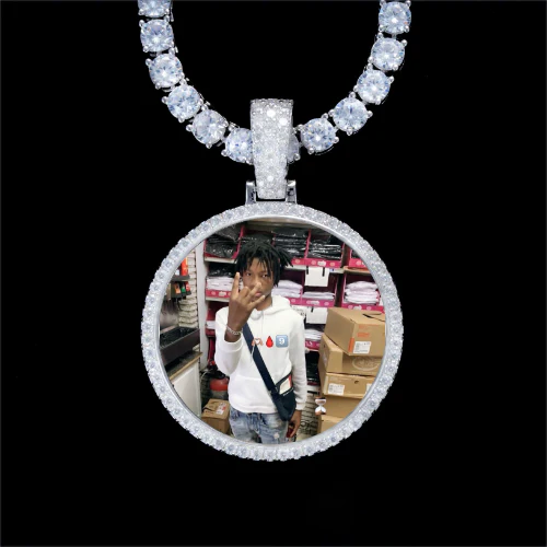 925S & VVS Moissanite 3D Circle Custom Picture Pendant