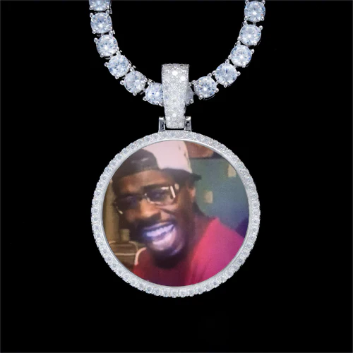 925S & VVS Moissanite 3D Circle Custom Picture Pendant