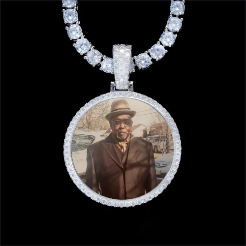 925S & VVS Moissanite 3D Circle Custom Picture Pendant