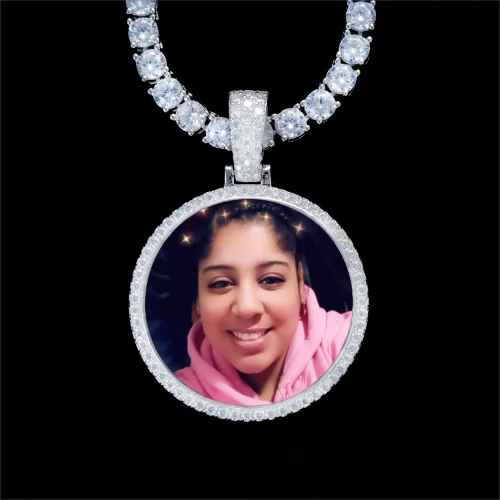 925S & VVS Moissanite 3D Circle Custom Picture Pendant