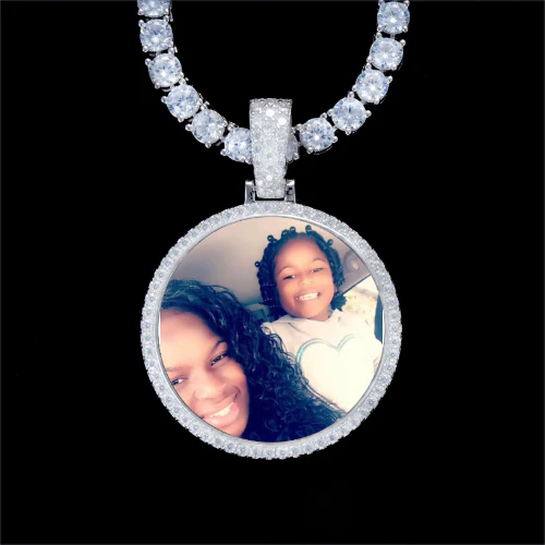 925S & VVS Moissanite 3D Circle Custom Picture Pendant