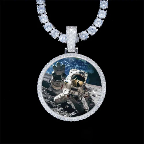 925S & VVS Moissanite 3D Circle Custom Picture Pendant
