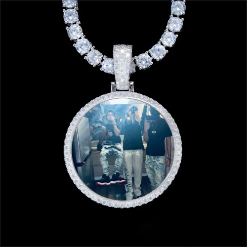 925S & VVS Moissanite 3D Circle Custom Picture Pendant