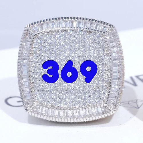 CUSTOM LETTER 3D ICED RING